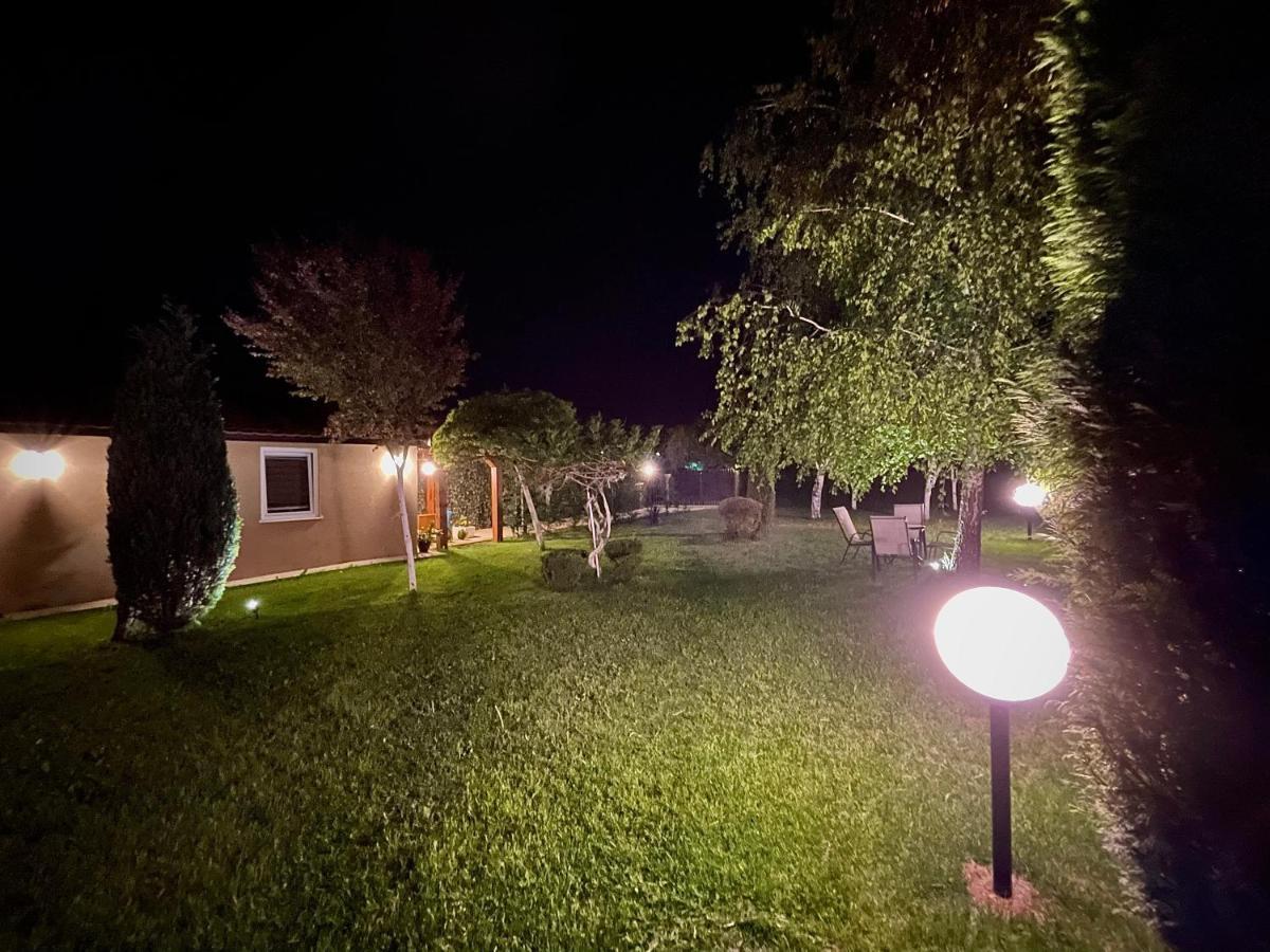 Apartment Lena Nikšić エクステリア 写真